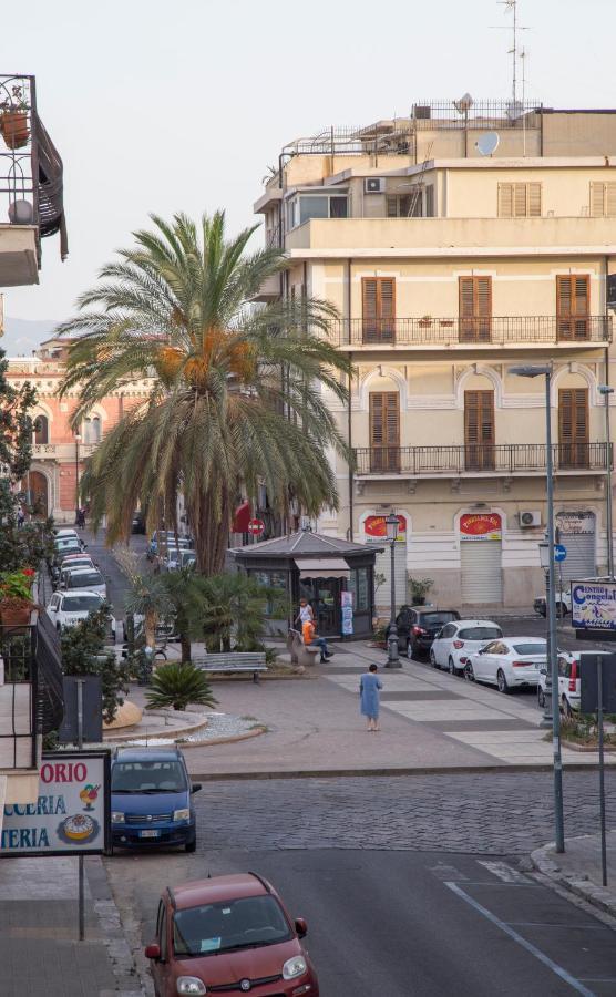 La Casa di Nausicaa : il piacere dell'ospitalità Apartamento Reggio di Calabria Exterior foto